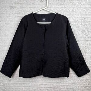 Eileen Fisher Women's 100% Silk Black Crinkle Magnetic Button Jacket Sz LP